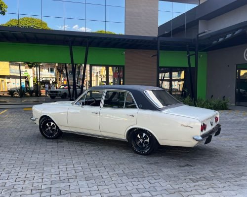 WhatsApp Image 2025-10-22 at 08.22.33 (2) - Copia